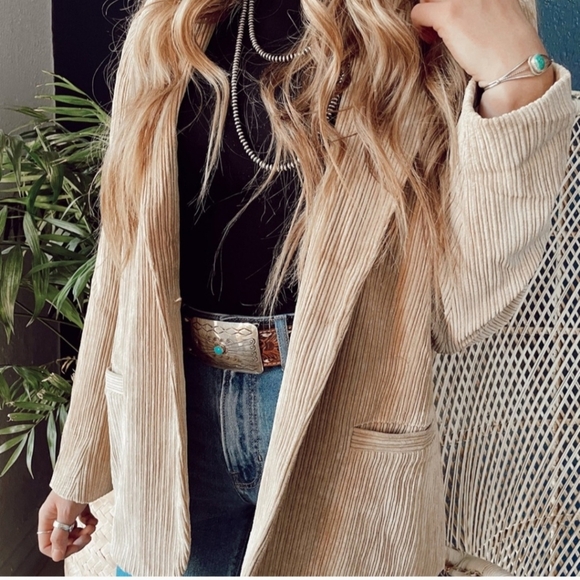 BLUE B ULTRA SOFT LIGHTWEIGHT TAN WIDE WALE CORDUROY BLAZER LINED MED LIKE NEW! - Picture 3 of 9